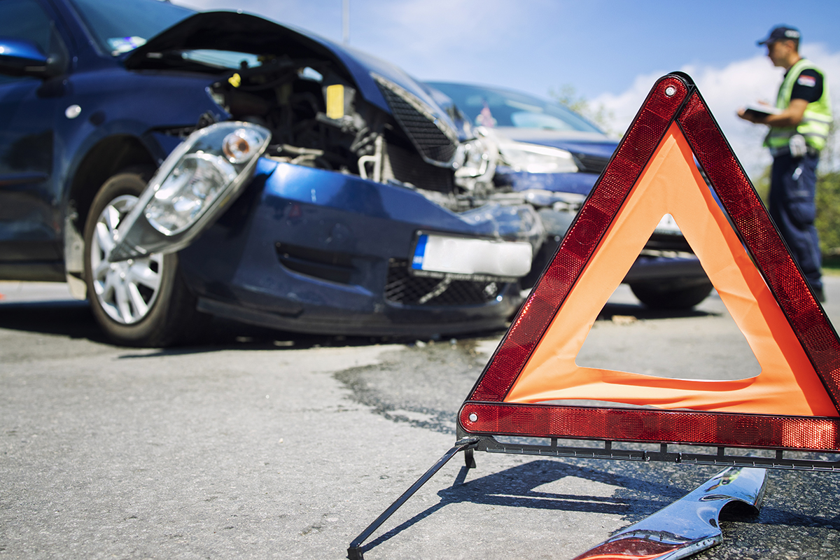 發生車禍事故理賠金不夠賠怎麼辦？1 分鐘看懂第三責任險！額外報廢汽機車，1通電話迅速就搞定！